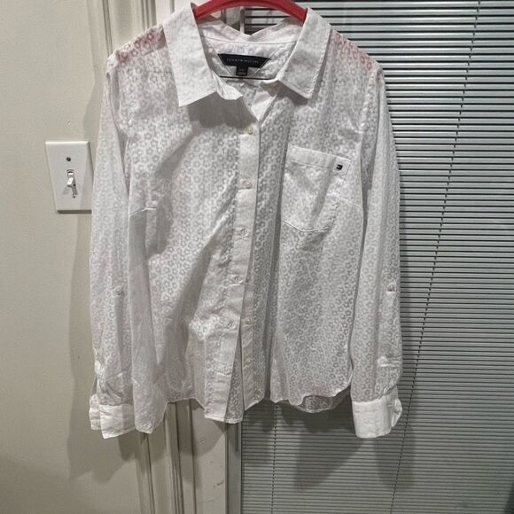 Tommy Hilfiger Top - Picture 1 of 3